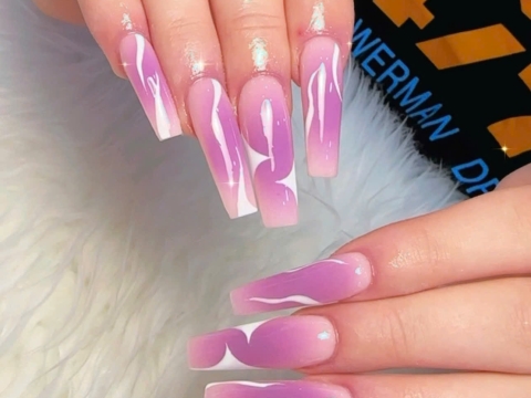 NAILS 