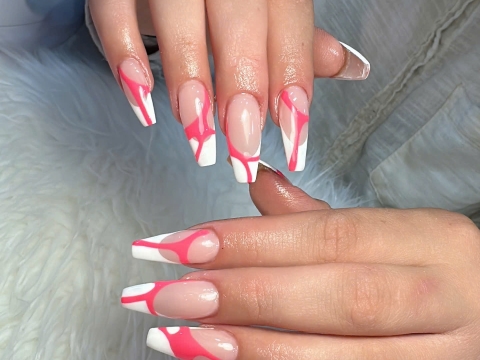 NAILS 