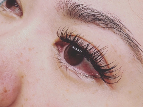 EYELASH EXTENSION